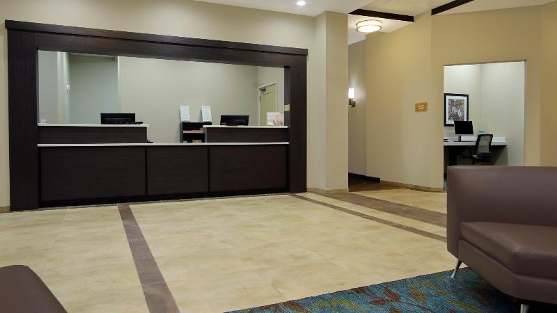 Tru by Hilton Frisco Dallas