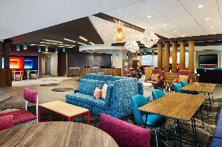 Tru by Hilton Charleston Airport