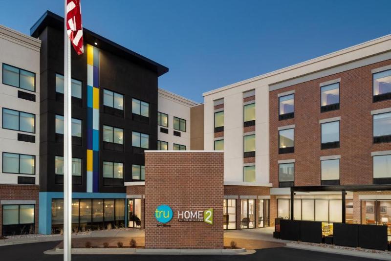 Tru by Hilton Ogden