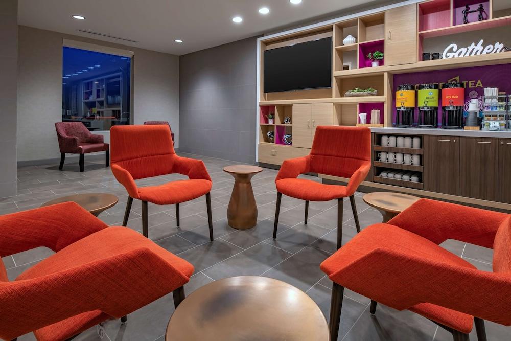 Home2 Suites By Hilton Wayne
