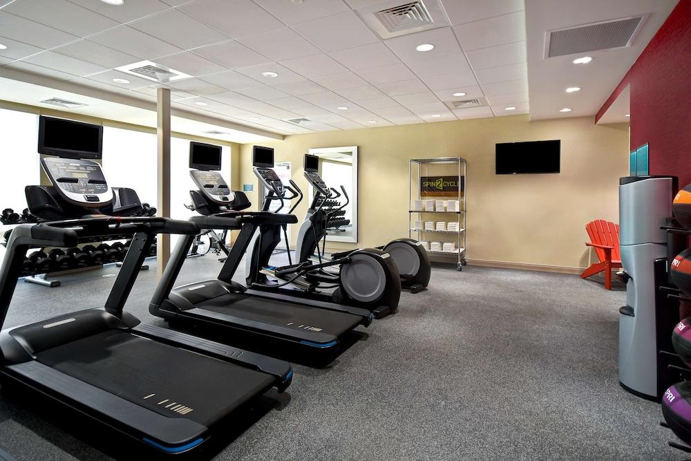 Home2 Suites by Hilton Wichita Downtown Delano