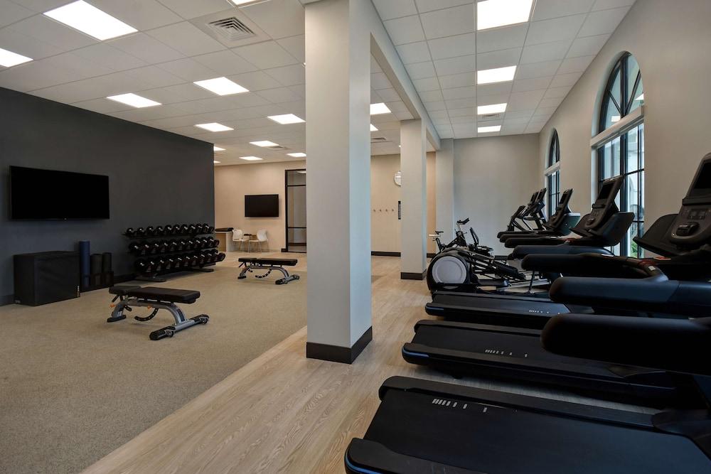 Homewood Suites by Hilton Orlando at Flamingo Crossings Town Center
