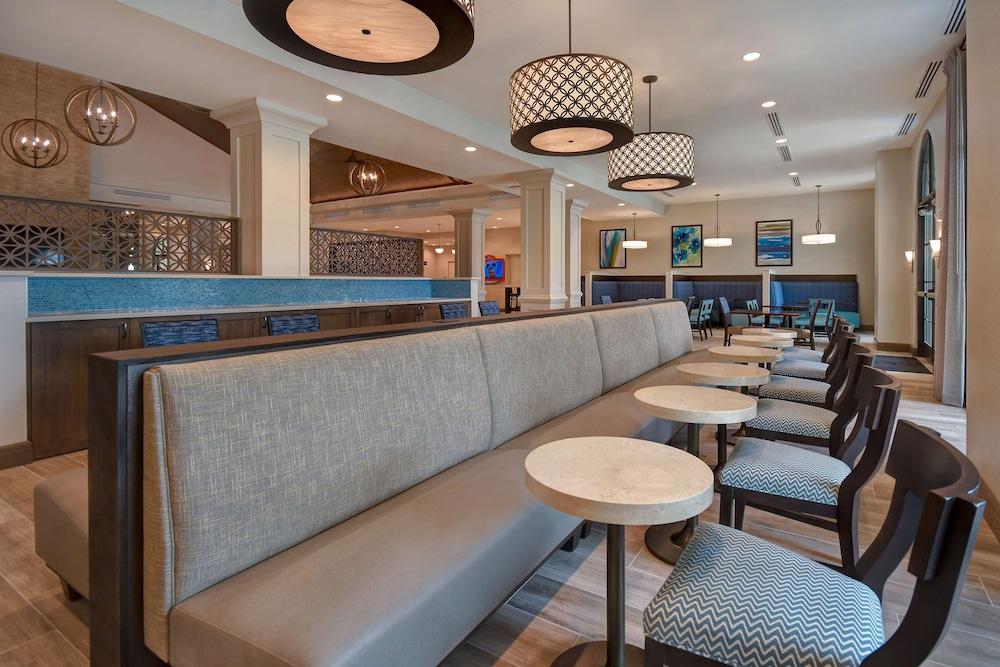 Homewood Suites by Hilton Orlando at Flamingo Crossings Town Center