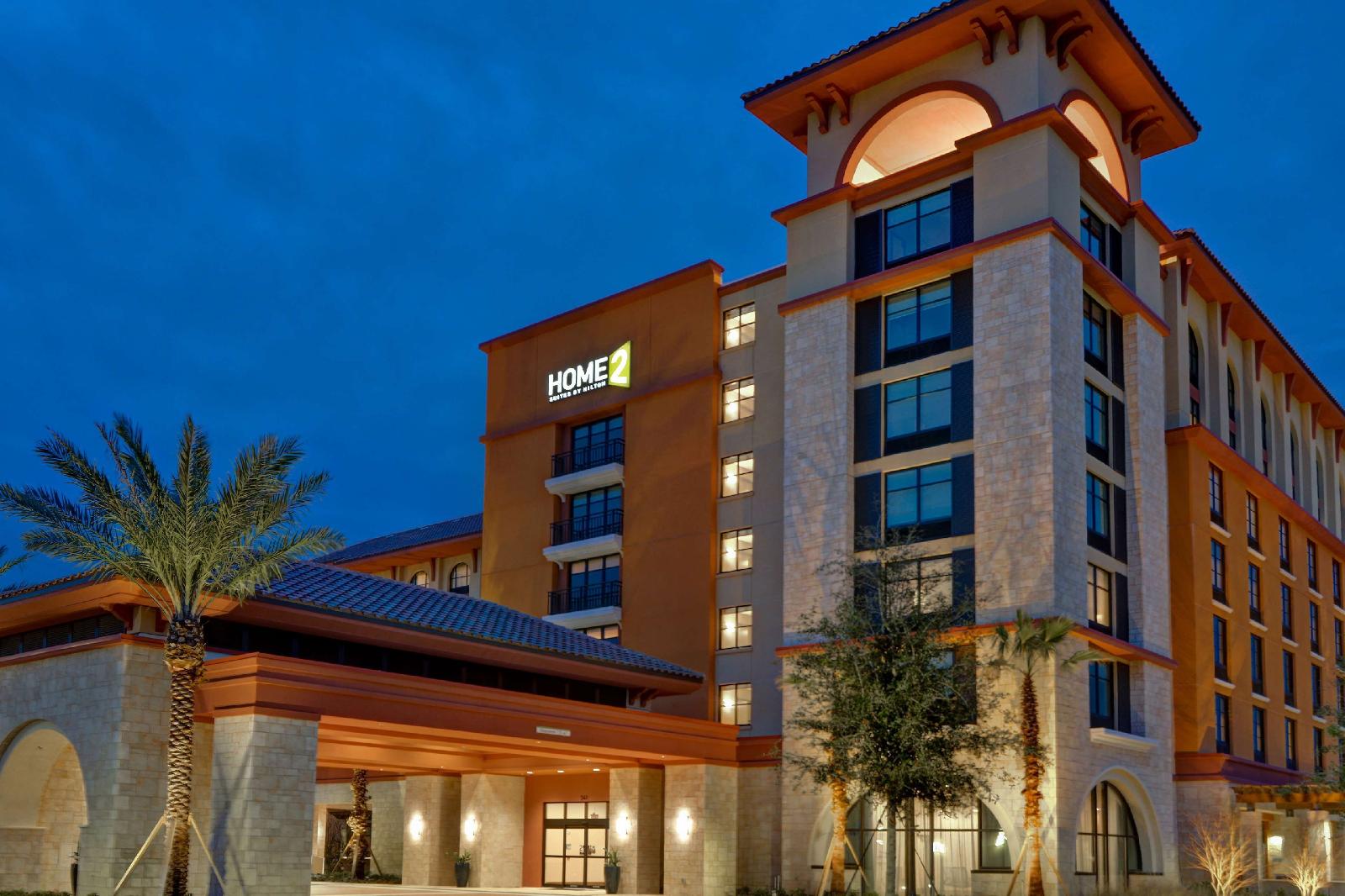 Home2 Suites by Hilton Orlando Flamingo Crossings