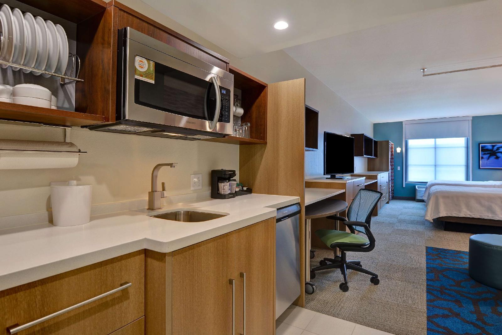 Home2 Suites by Hilton Orlando Flamingo Crossings