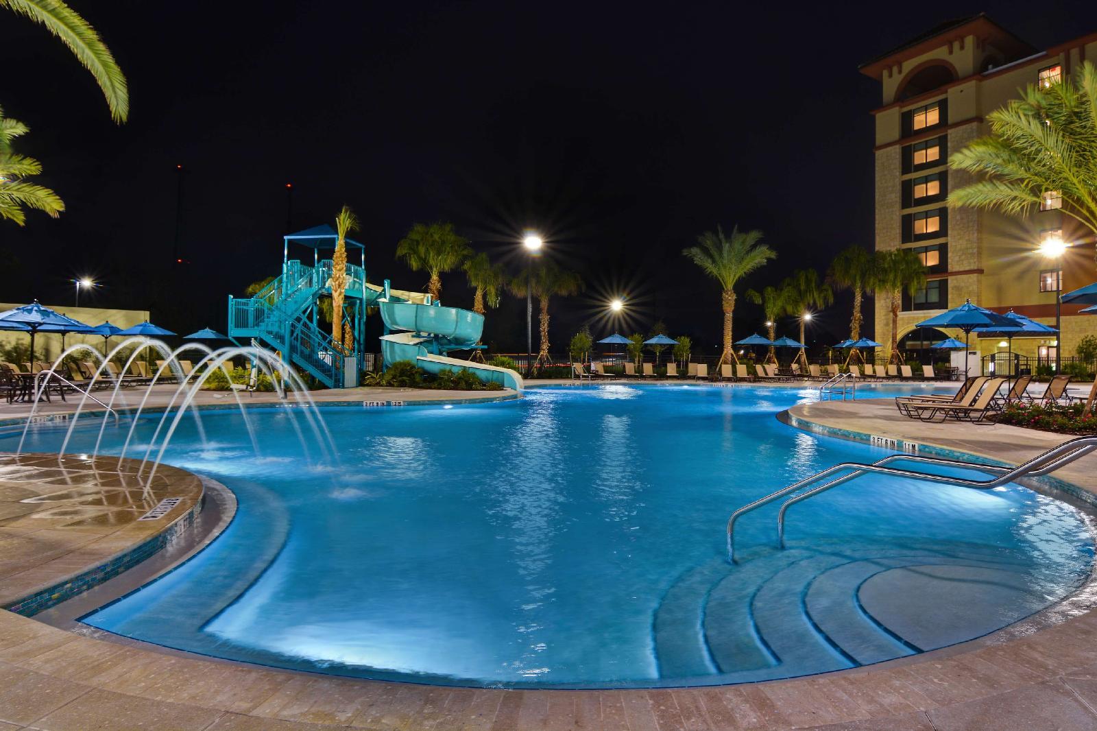 Home2 Suites by Hilton Orlando Flamingo Crossings