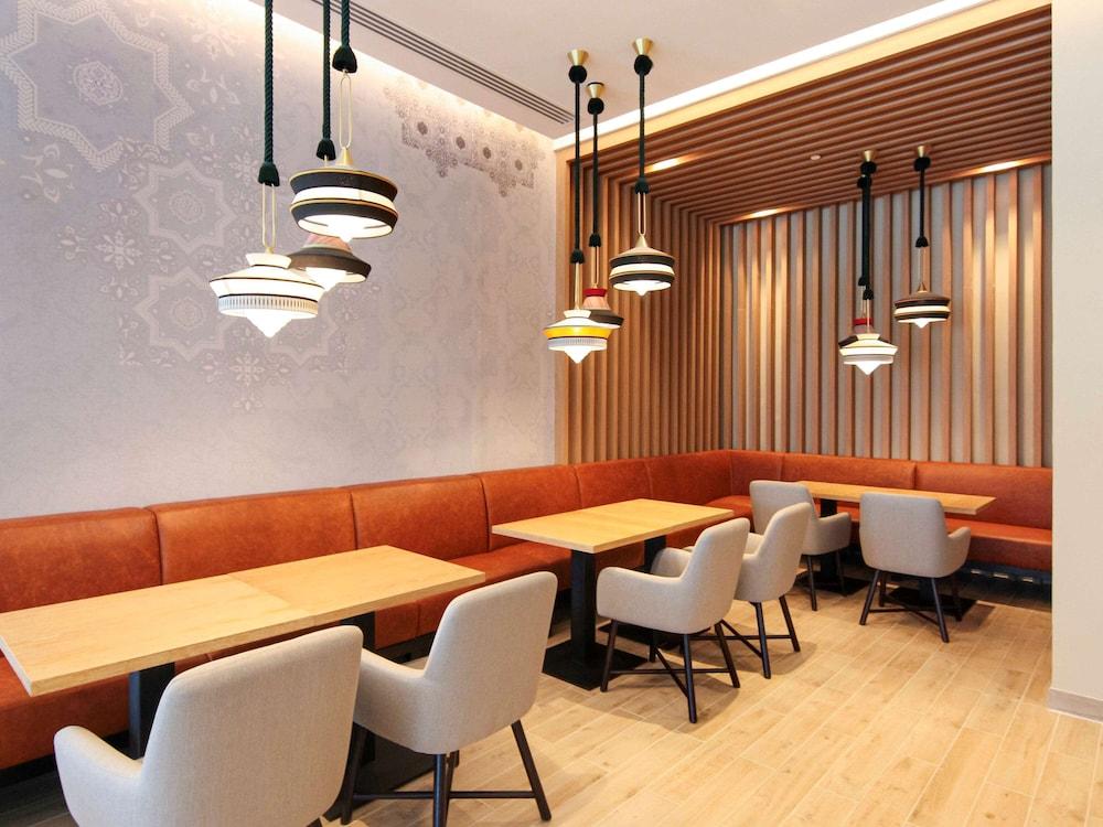 Aparthotel Adagio Dubai Deira