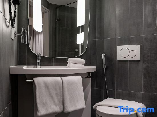 ibis Jeddah City Center