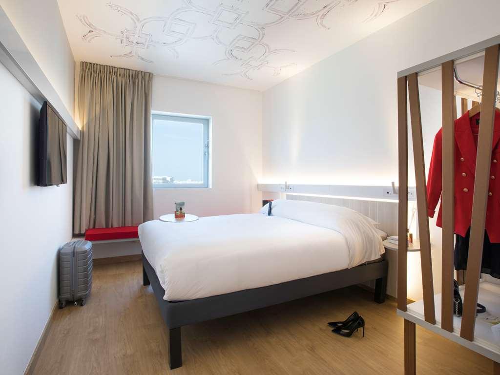 Ibis Casablanca Abdelmoumen