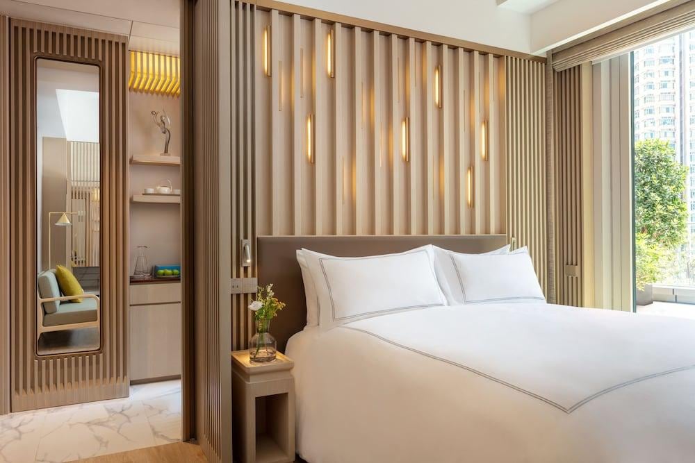 The Silveri Hong Kong - Mgallery