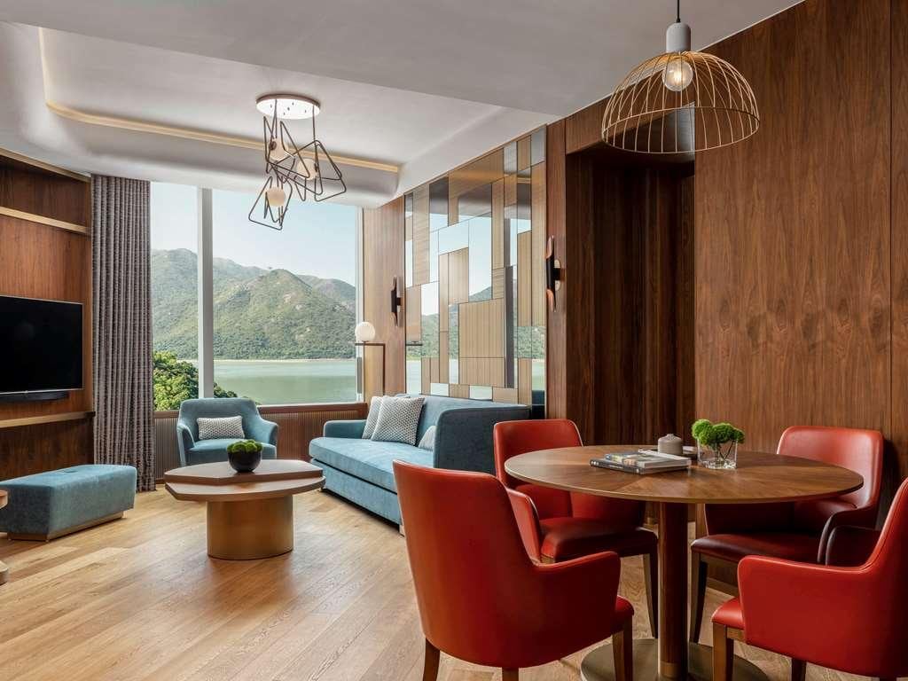 The Silveri Hong Kong - Mgallery