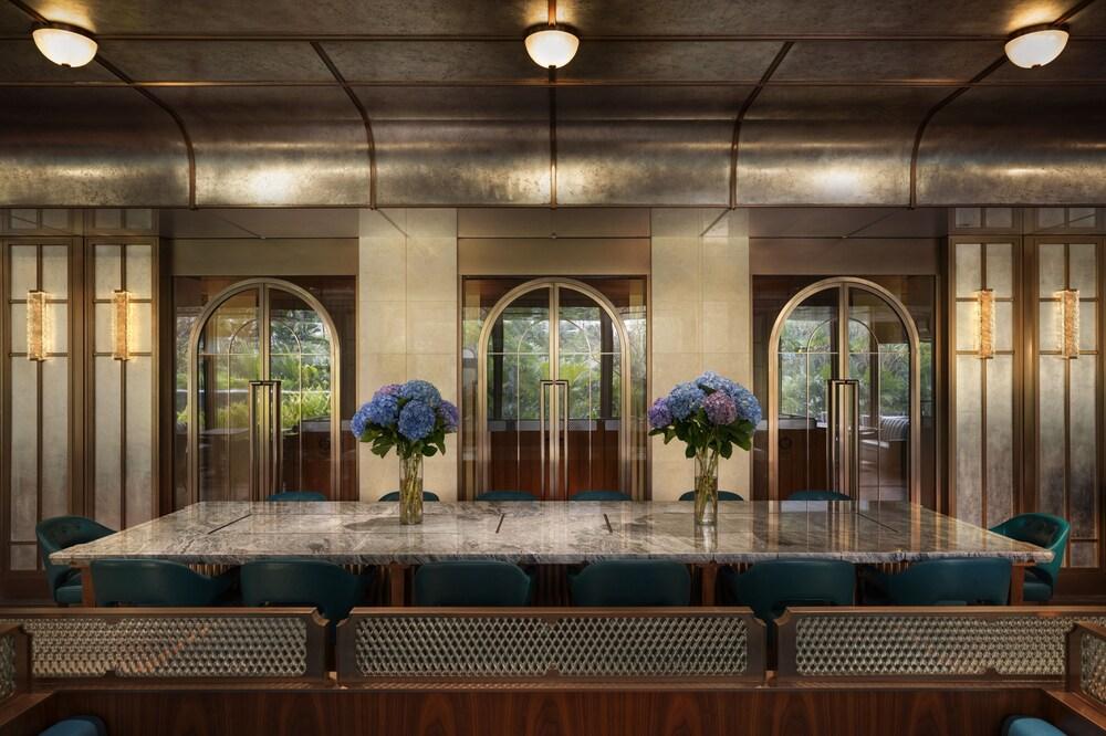 The Silveri Hong Kong - Mgallery