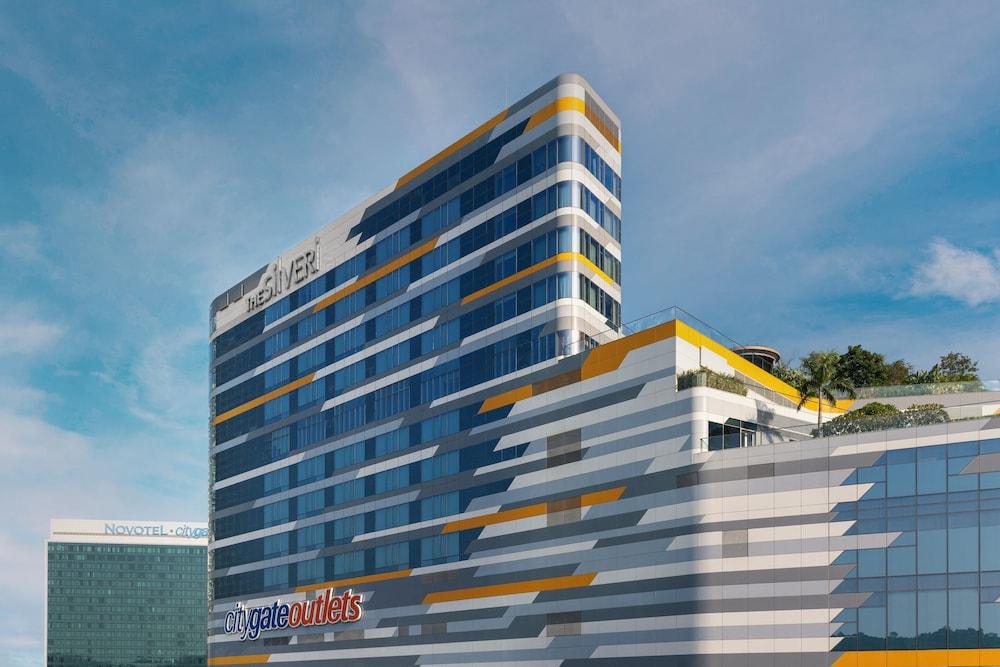 The Silveri Hong Kong - Mgallery