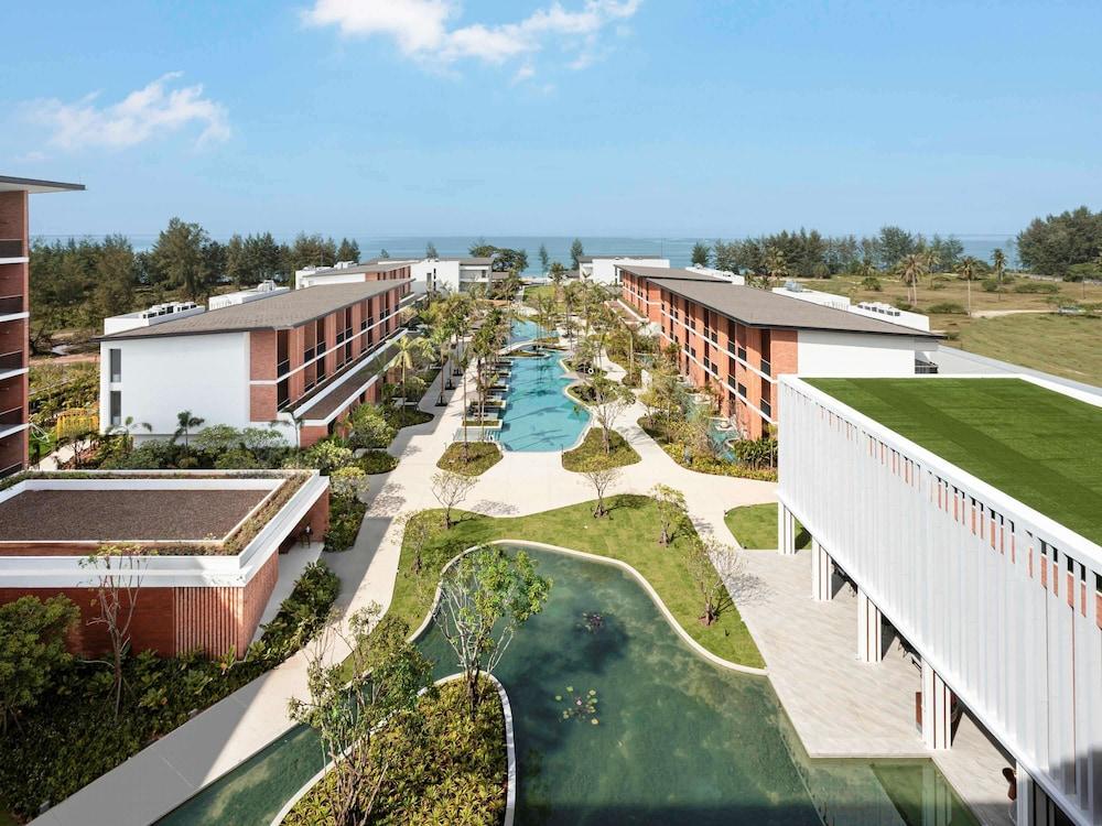 Pullman Khao Lak Resort