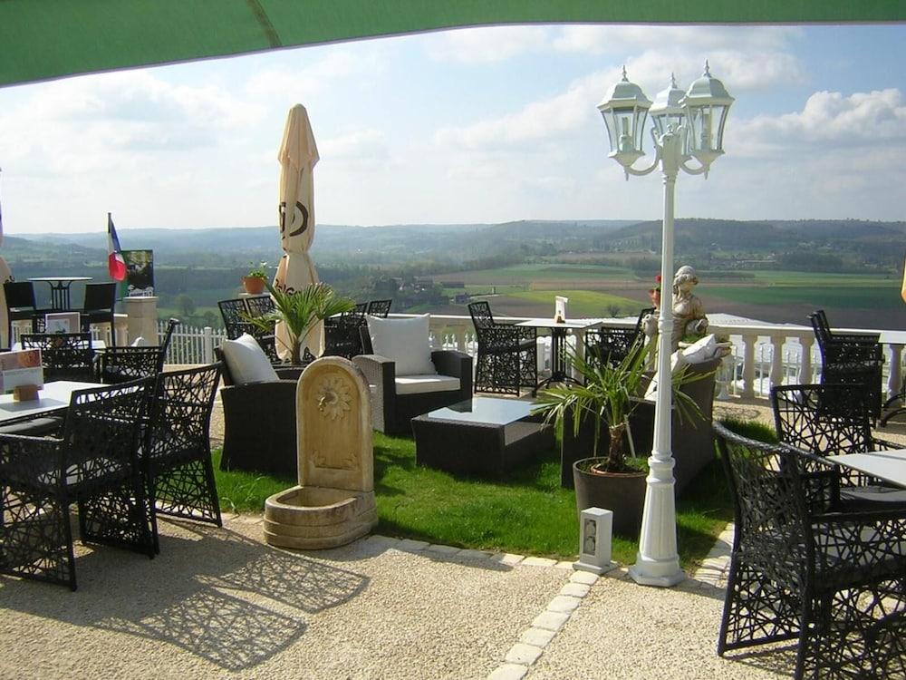 Les Terrasses de Beauregard Hotel Restaurant