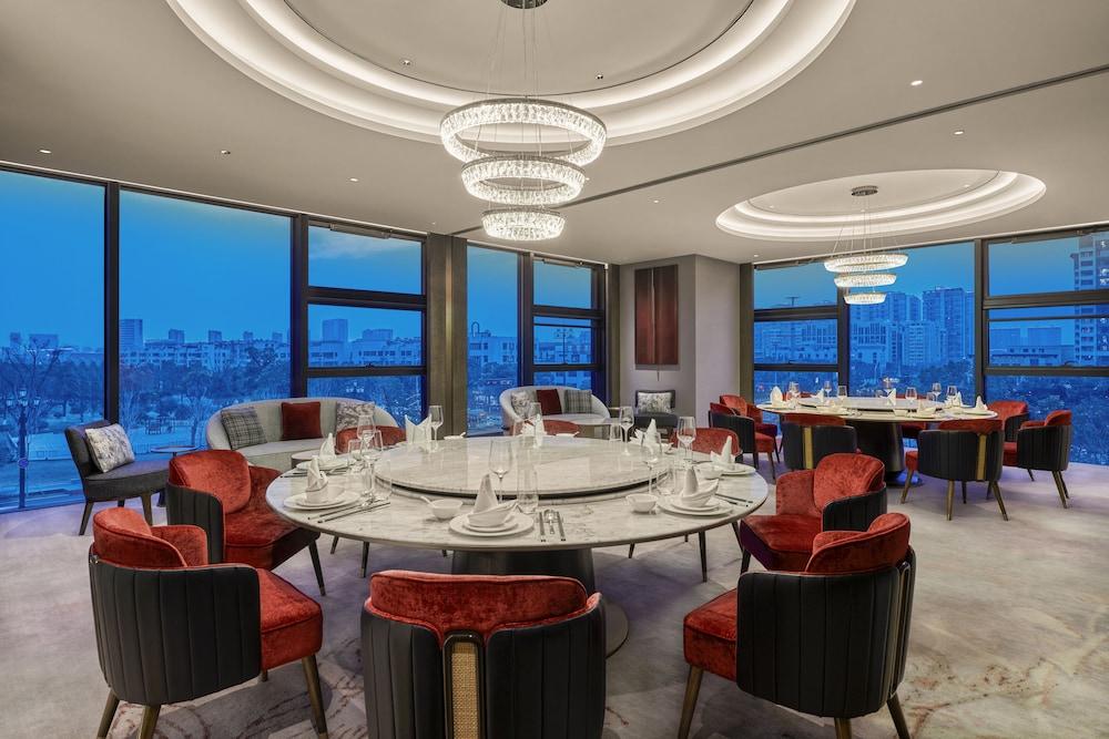 Hilton Yancheng