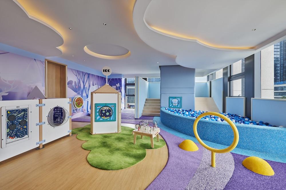 Hilton Yancheng