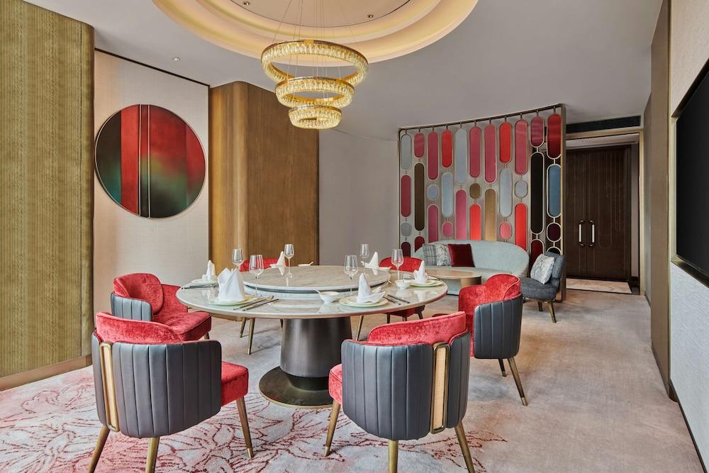 Hilton Yancheng