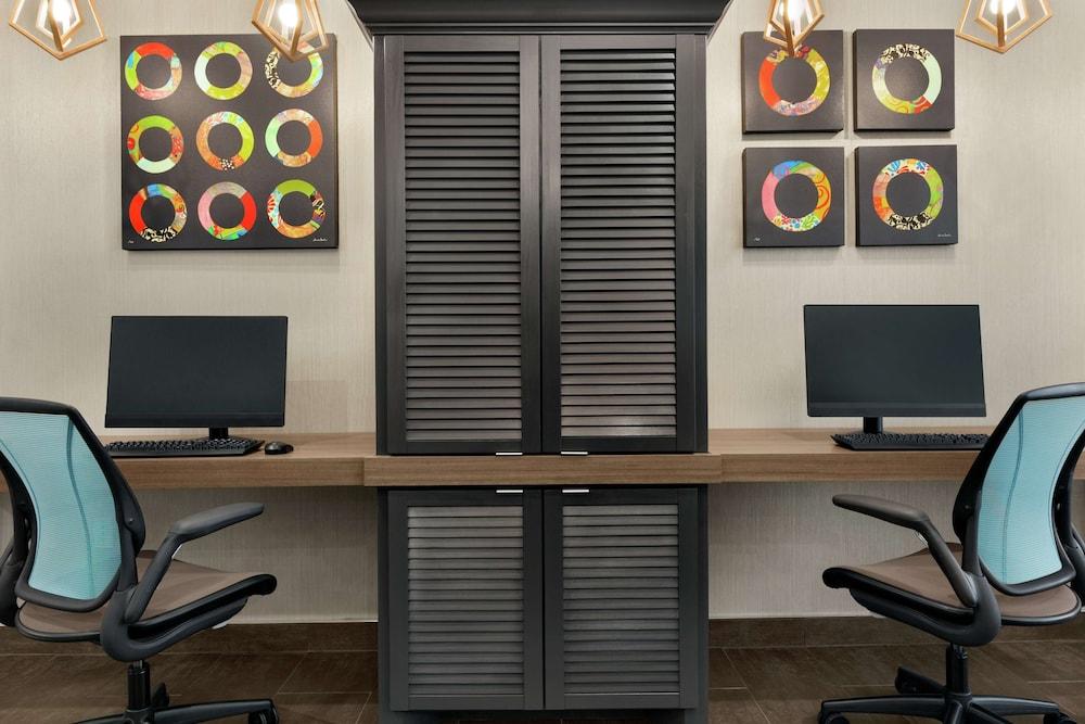 Home2 Suites By Hilton Houston Pearland