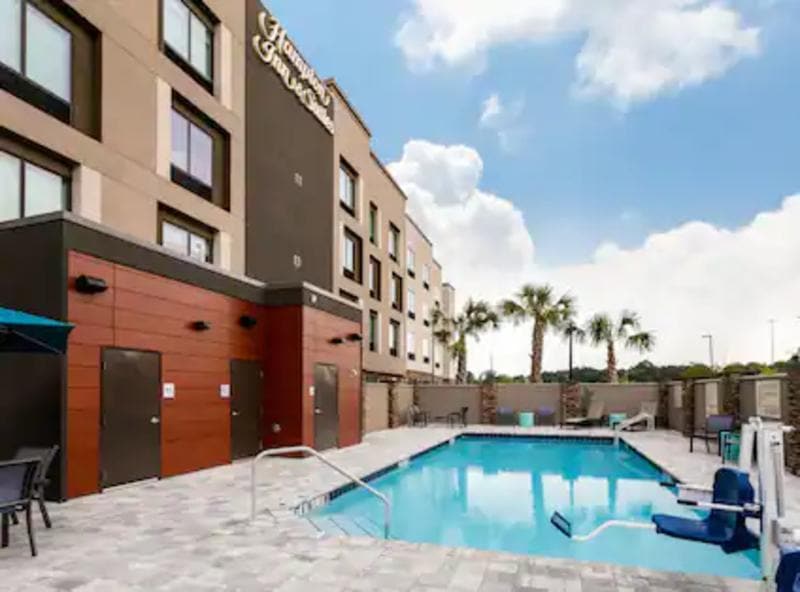 Hampton Inn & Suites Alachua I-75