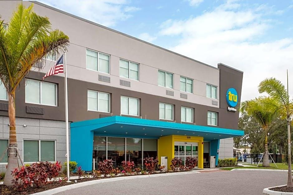Tru by Hilton Bradenton I 75