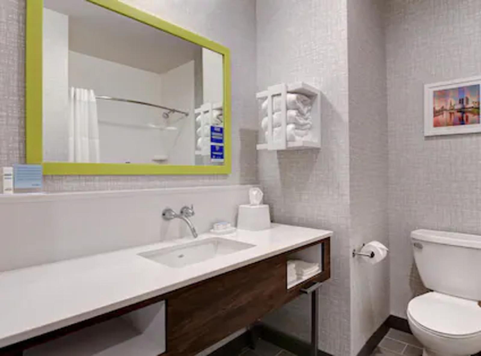 Hampton Inn & Suites Canal Winchester