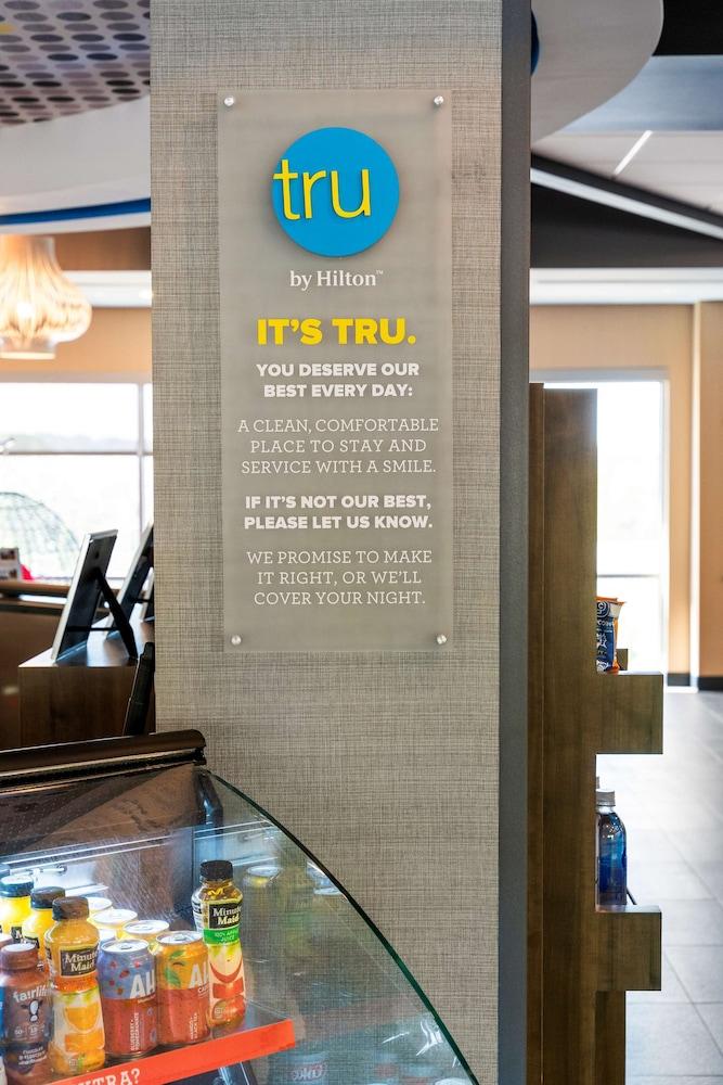 Tru by Hilton Cartersville