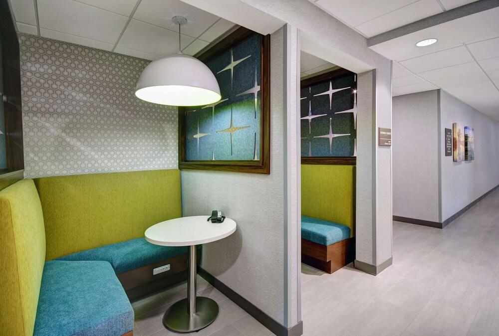 Hampton Inn Cave City