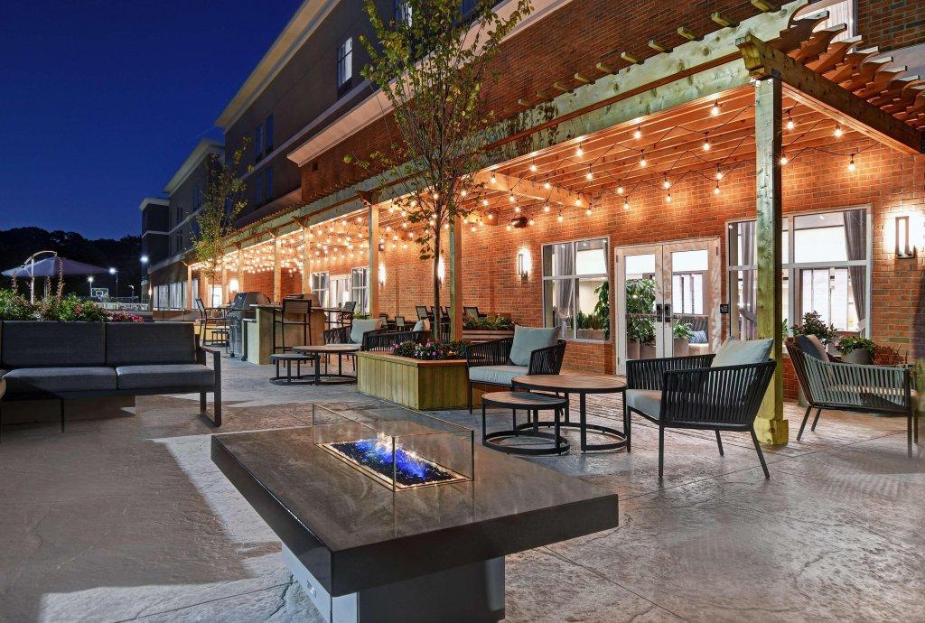 Homewood Suites by Hilton Edison Woodbridge