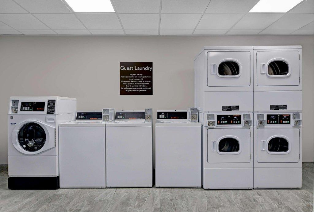 Homewood Suites by Hilton Edison Woodbridge