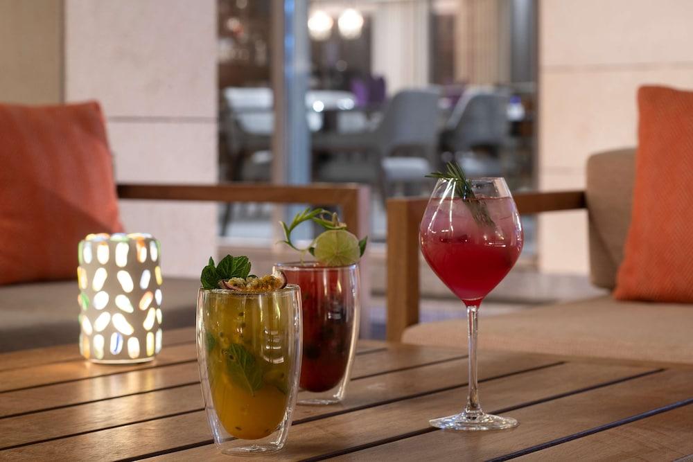 DoubleTree by Hilton Riyadh Financial District Hotel & Suites