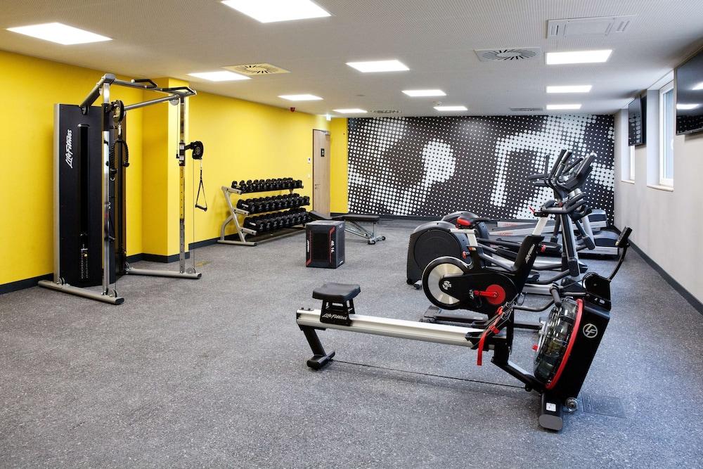 Hampton by Hilton Munich Airport South