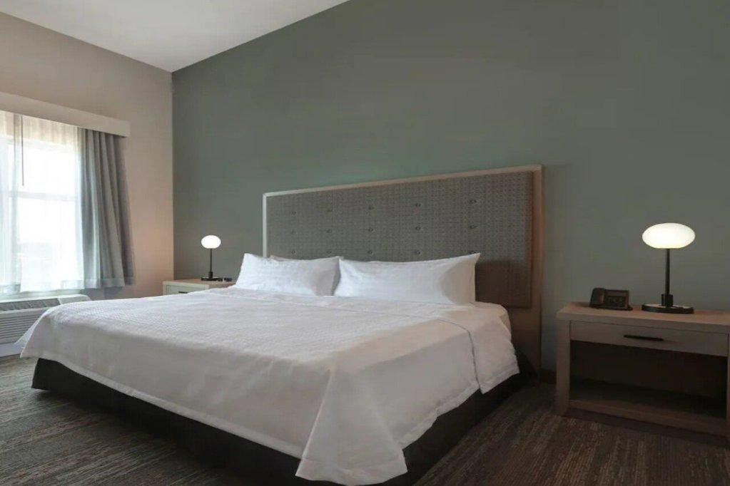 Homewood Suites by Hilton Santa Clarita