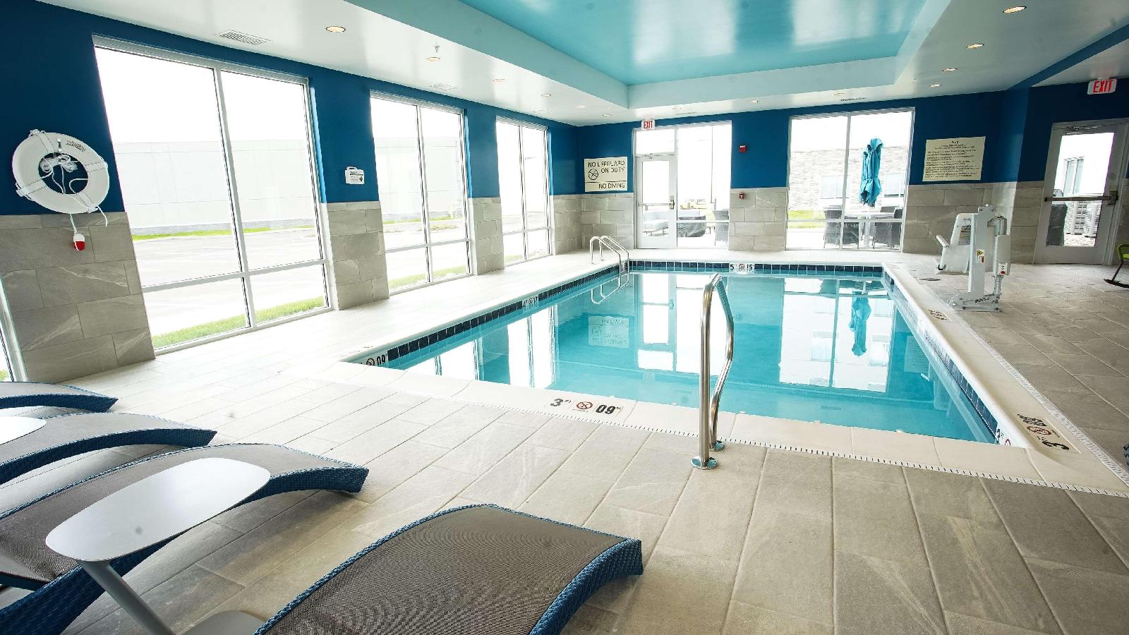 Hampton Inn & Suites St. Clairsville