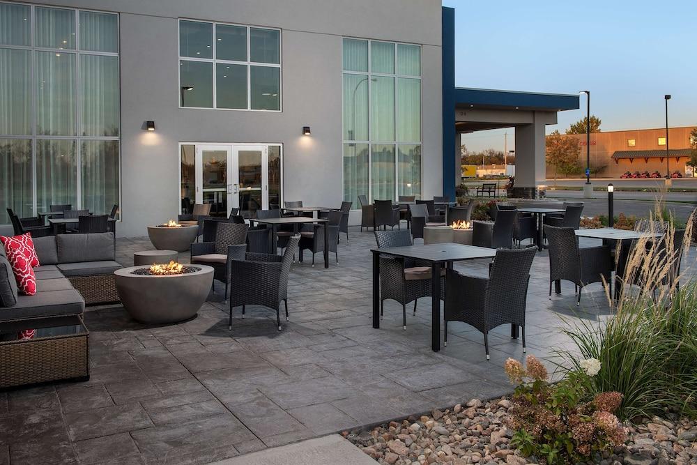 Hampton Inn Warroad