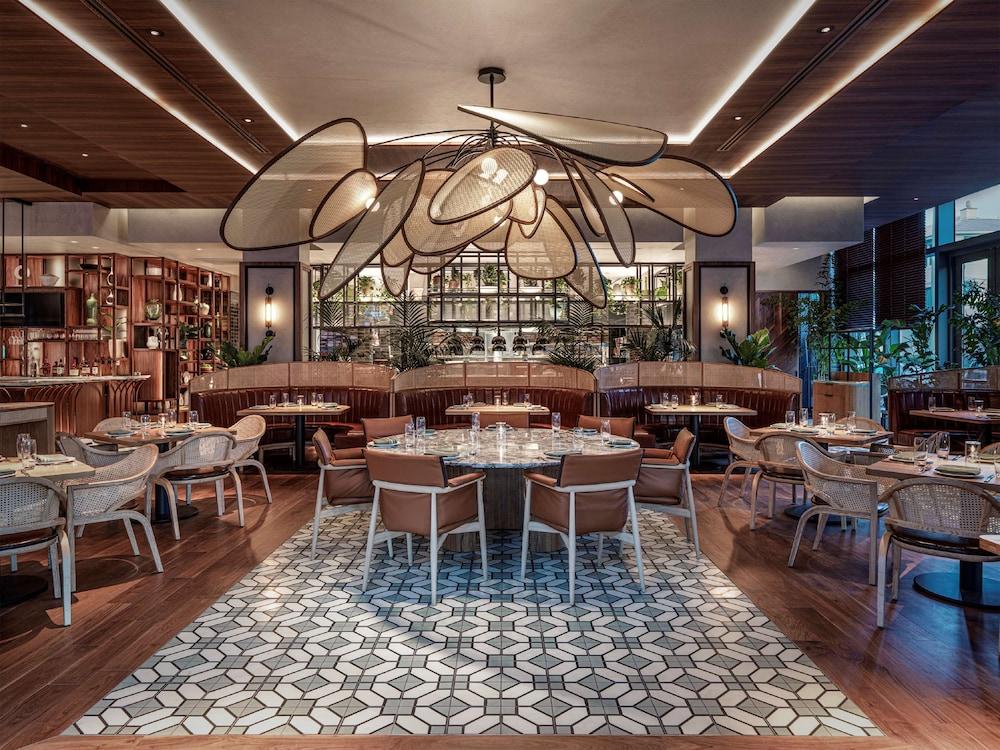 The Ray Hotel Delray Beach, Curio Collection by Hilton