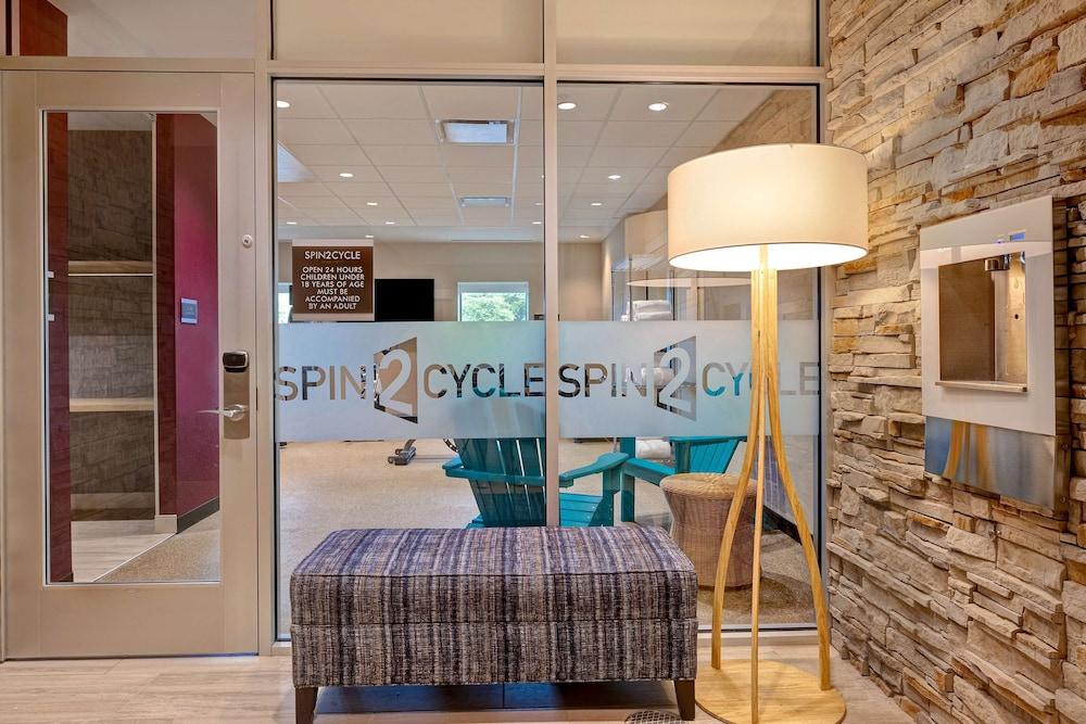 Home2 Suites by Hilton Lincolnshire Chicago