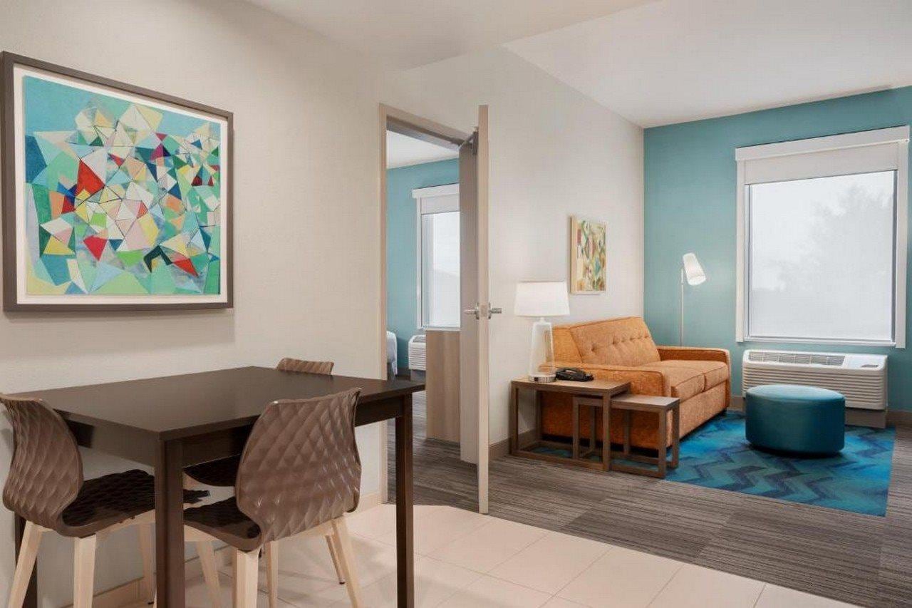 Home2 Suites by Hilton New Brunswick