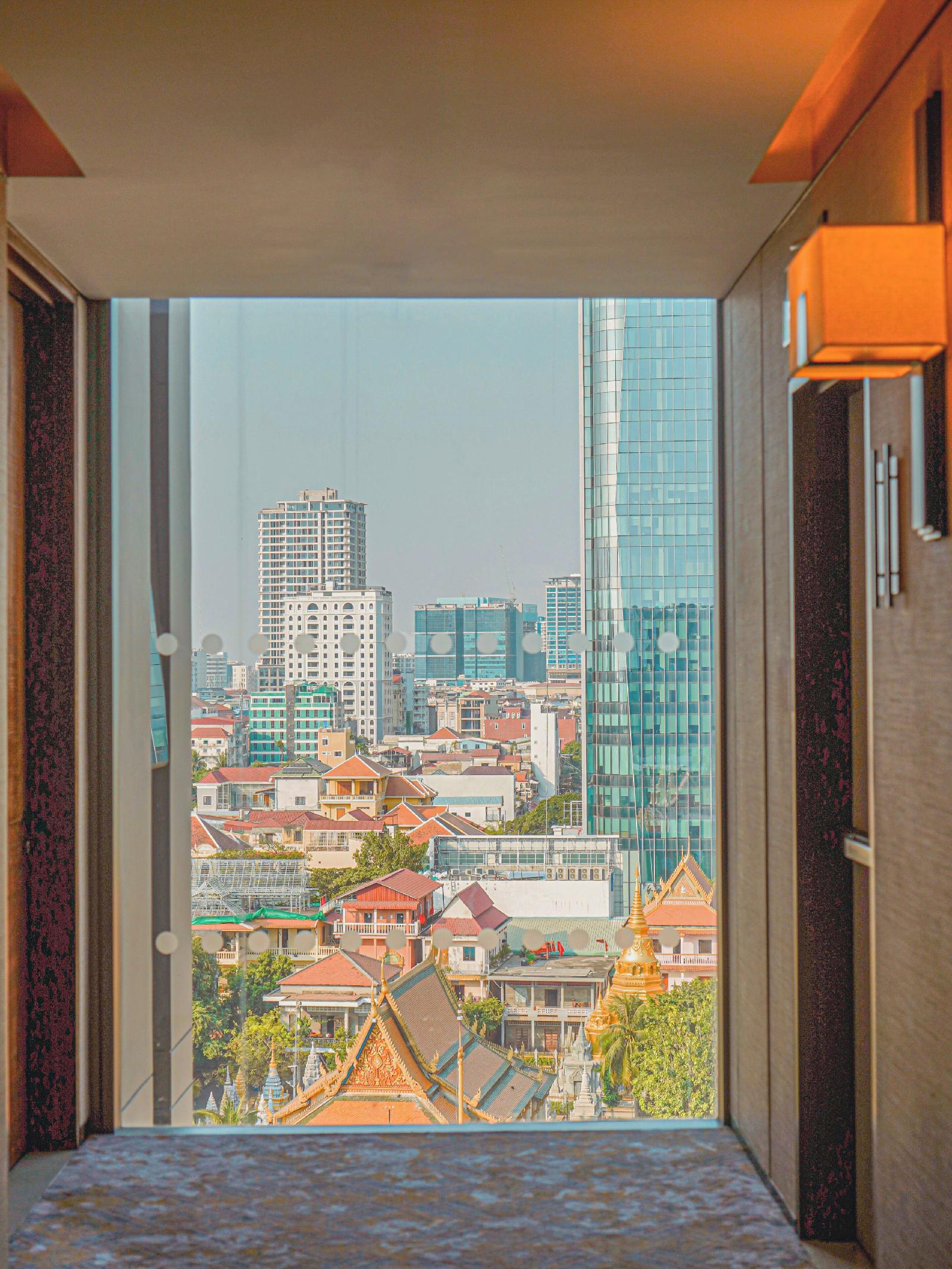 Hyatt Regency Phnom Penh