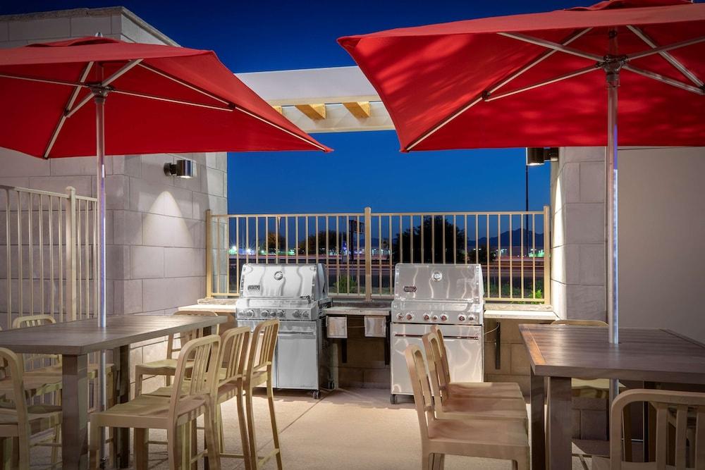 Home2 Suites by Hilton Phoenix Avondale