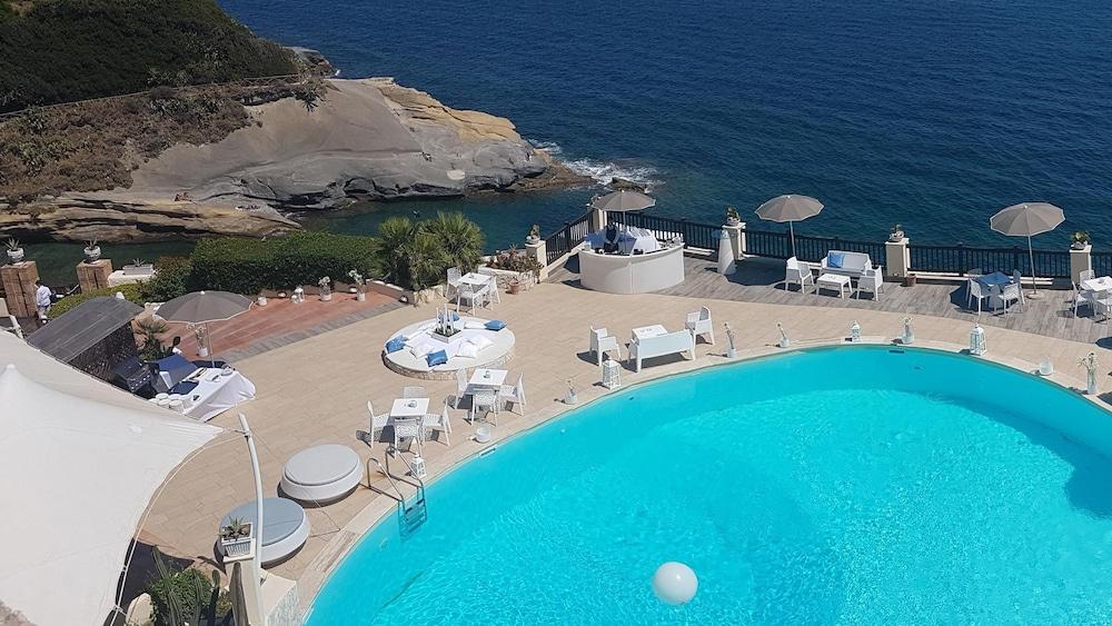 Suite Napoli Riviera