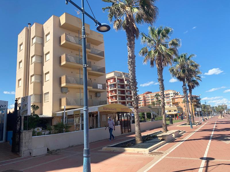Apartamentos Papa Luna Primera Línea 3000