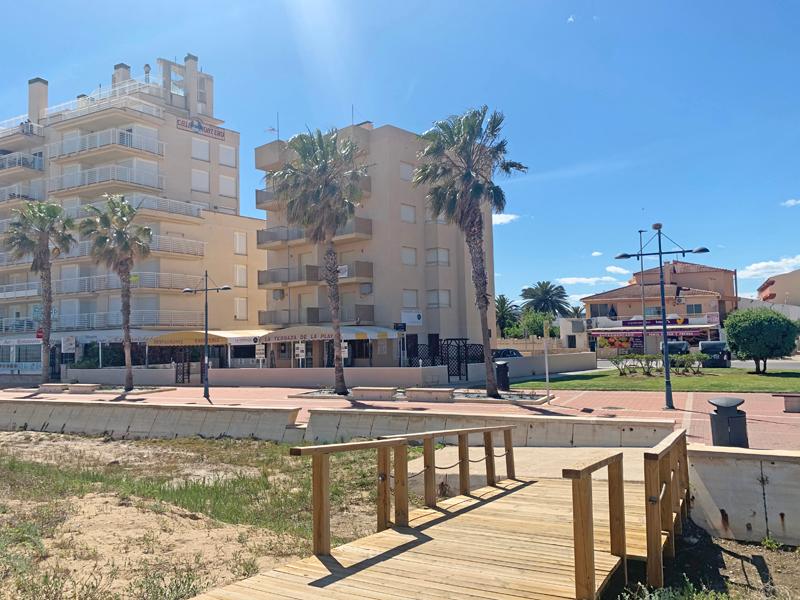 Apartamentos Papa Luna Primera Línea 3000