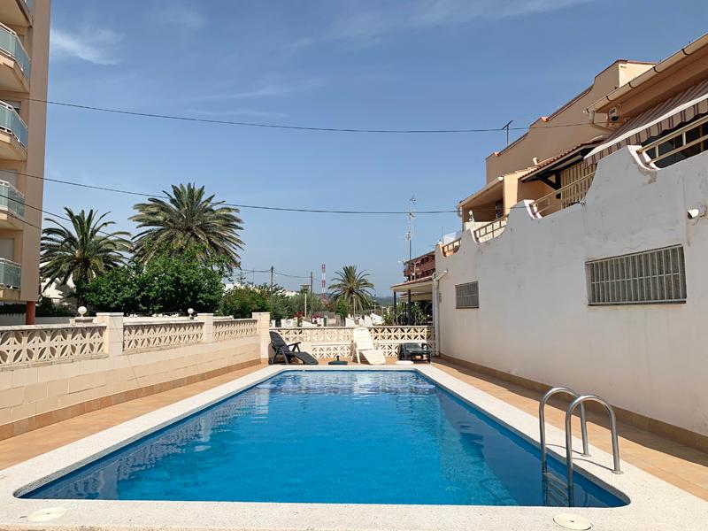 Apartamentos Papa Luna Primera Línea 3000