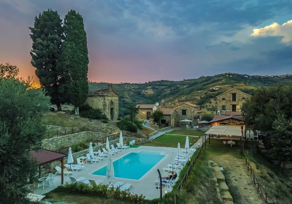 Le Querce Farmhouse