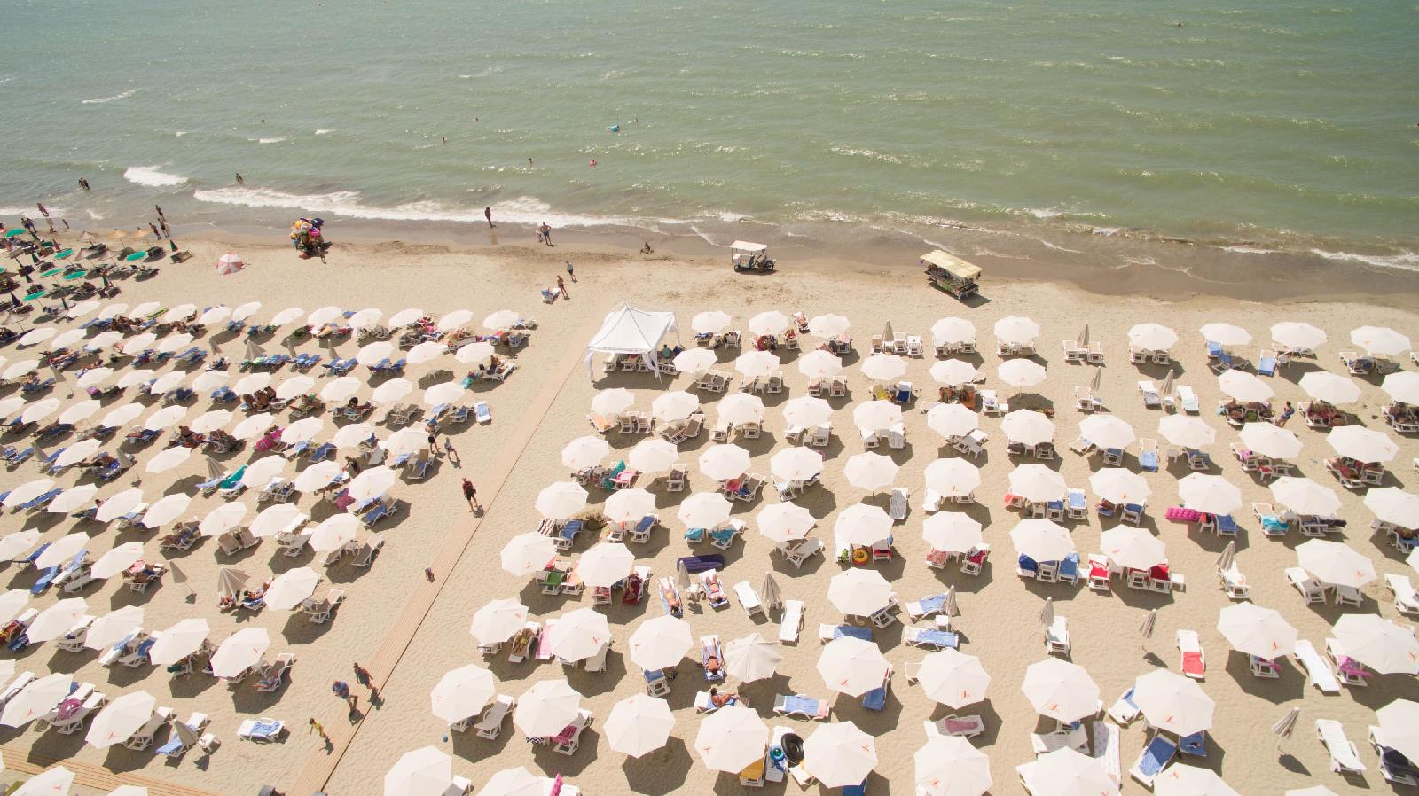 Grand Blue Fafa Resort