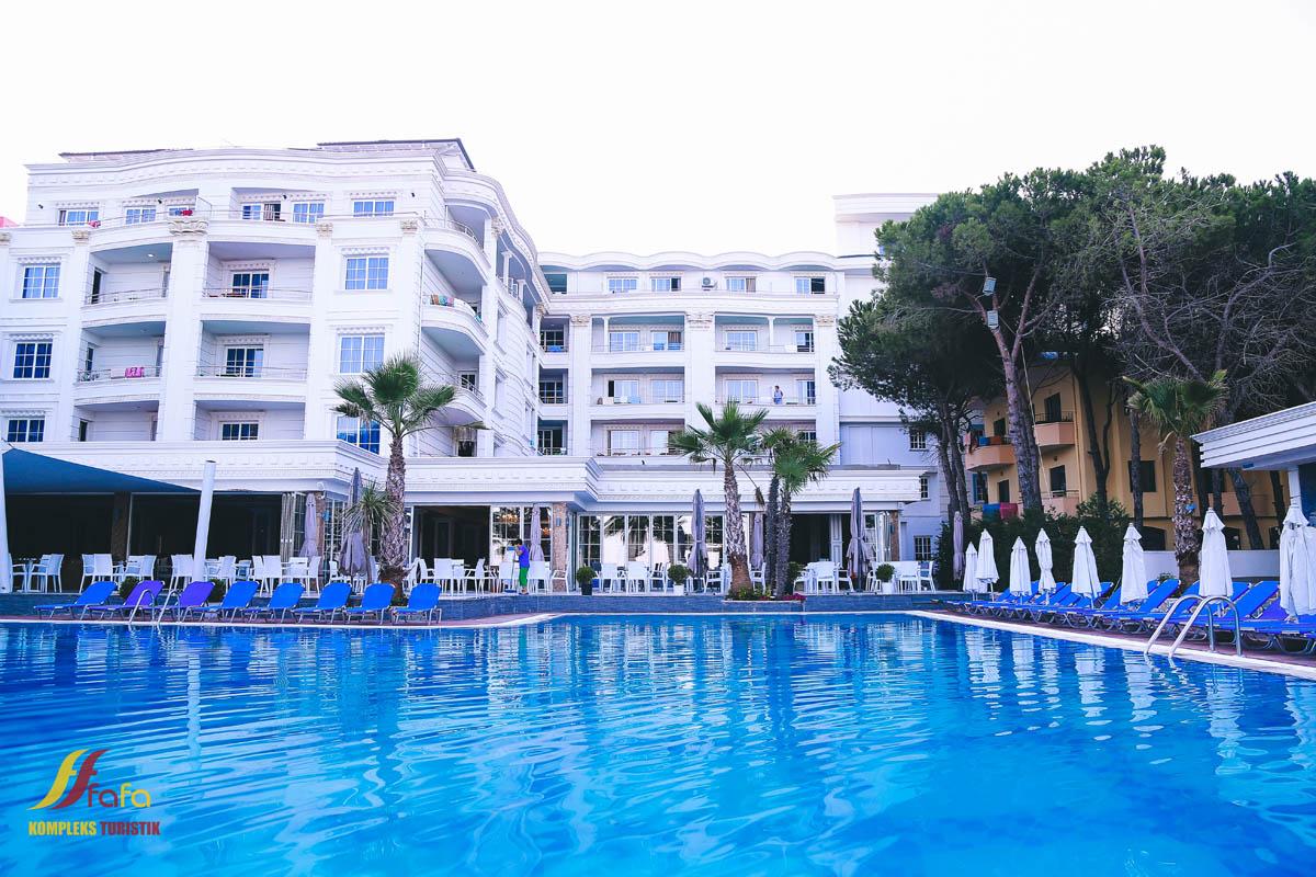 Grand Blue Fafa Resort