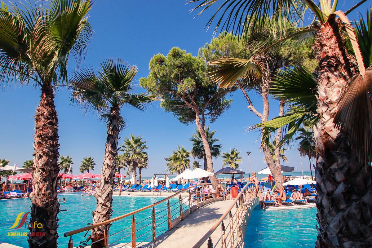 Grand Blue Fafa Resort