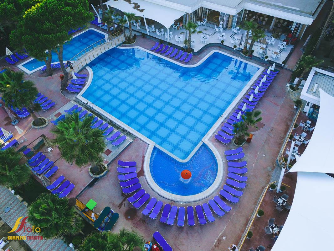Grand Blue Fafa Resort
