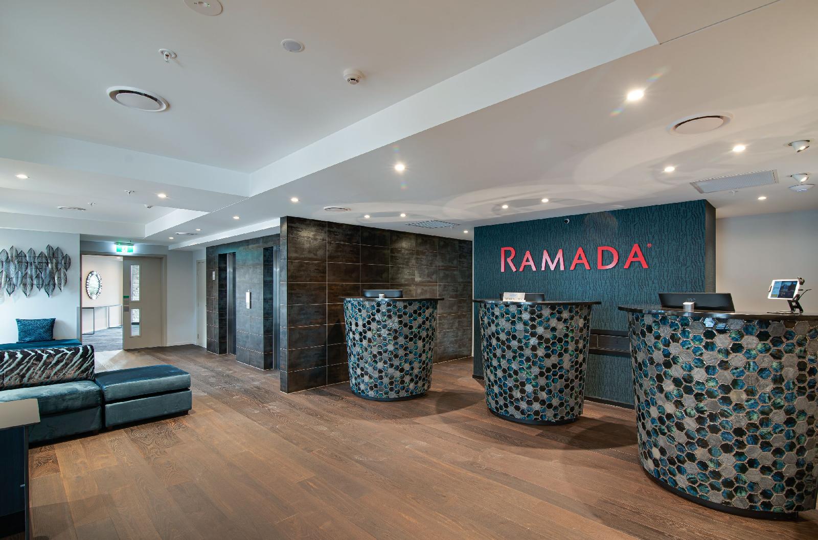 Ramada Suites By Wyndham Queenstown Central
